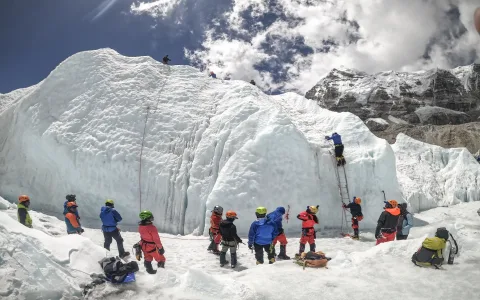 7 Tips For Dream Of Mountain Adventure Before You Start Climbing