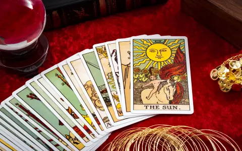 What are the most interesting tarot cards? Find out top picks for readers today!