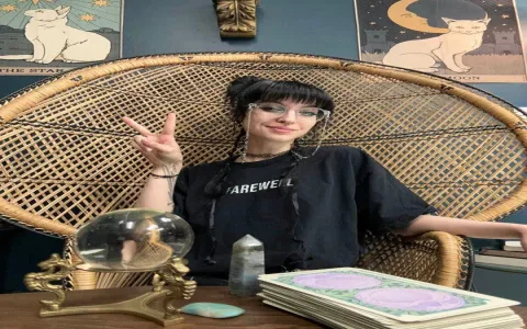 Where to get a reliable 7 card tarot reading？ Check these places!