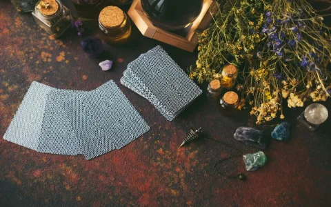 Tarot the emperor reversed： What impact does it have on your life？