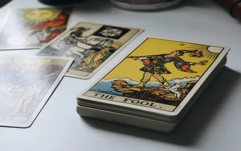 Are expensive tarot sleeves worth it？ Insights from tarot enthusiasts!
