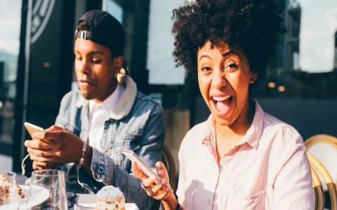 Female Leo and Male Virgo Compatibility： Are They a Good Match？