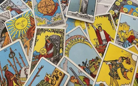 The Rider Waite Tarot Ace of Wands Explained Simply： (A full interpretation breakdown you need)