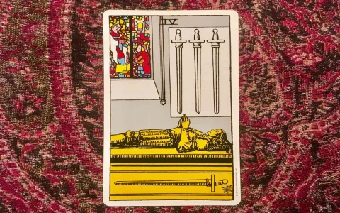 Four of Swords Tarot Card Reversed： Time to Wake Up？